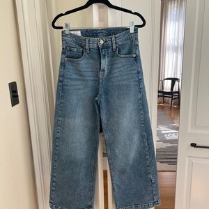 GAP High-Rise Wide-Leg Jeans - Medium Blue Wash